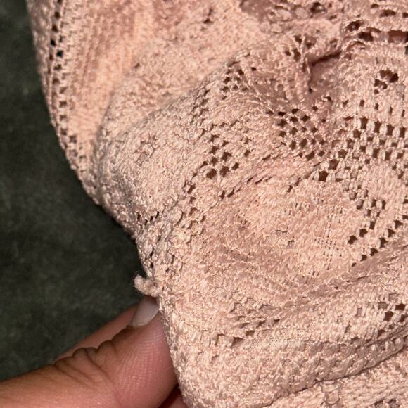 LC Lauren Conrad Mini Dress Womens Large Pink Lace Overlay Smocked Tiered hem - Picture 9 of 9